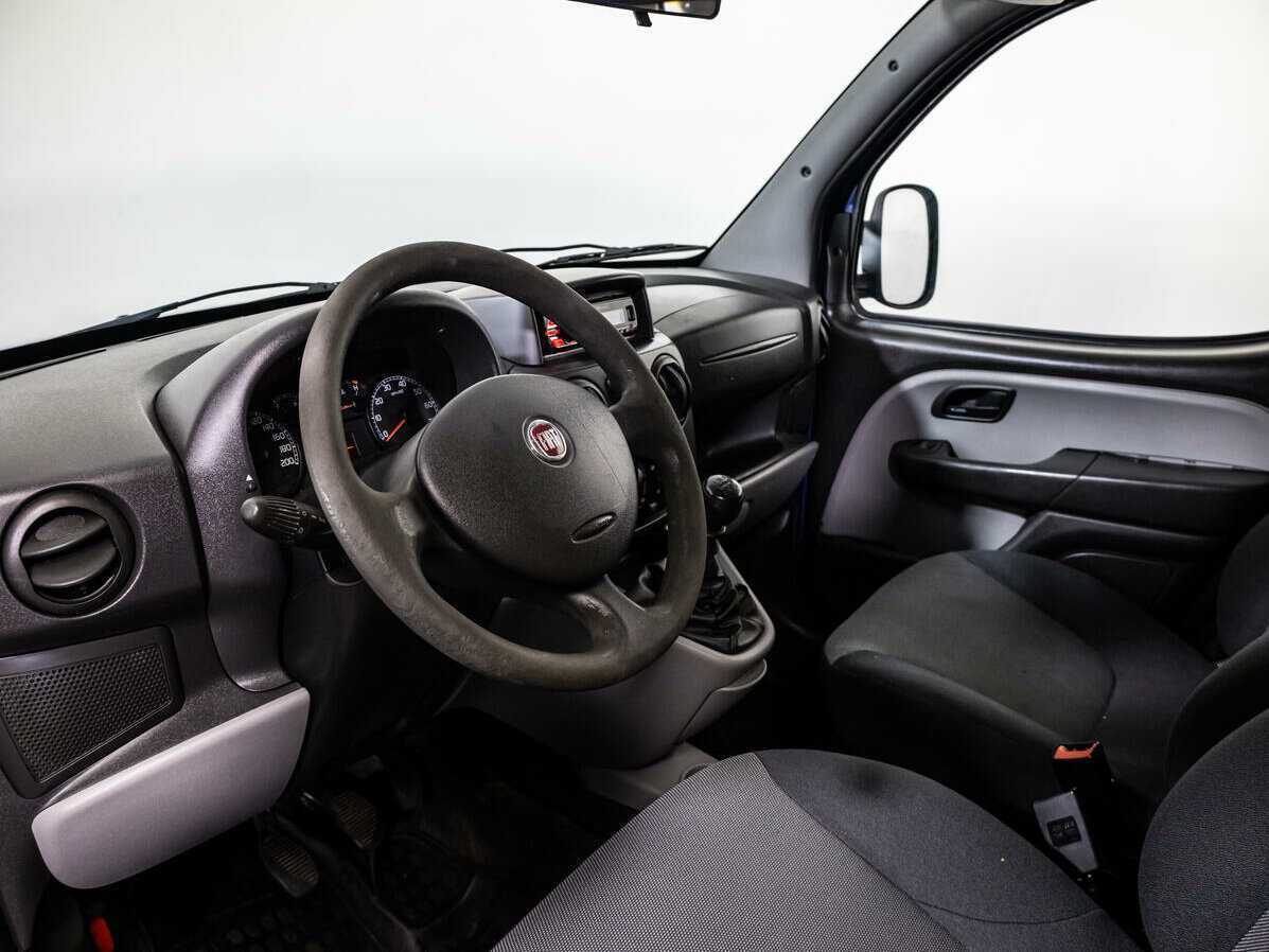 Купить Fiat Doblo с пробегом. Фото: #10