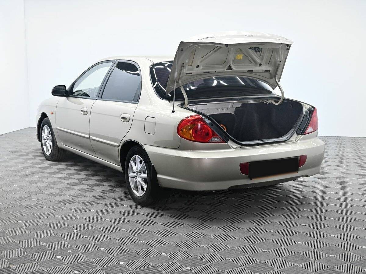 Купить Kia Spectra с пробегом. Фото: #4