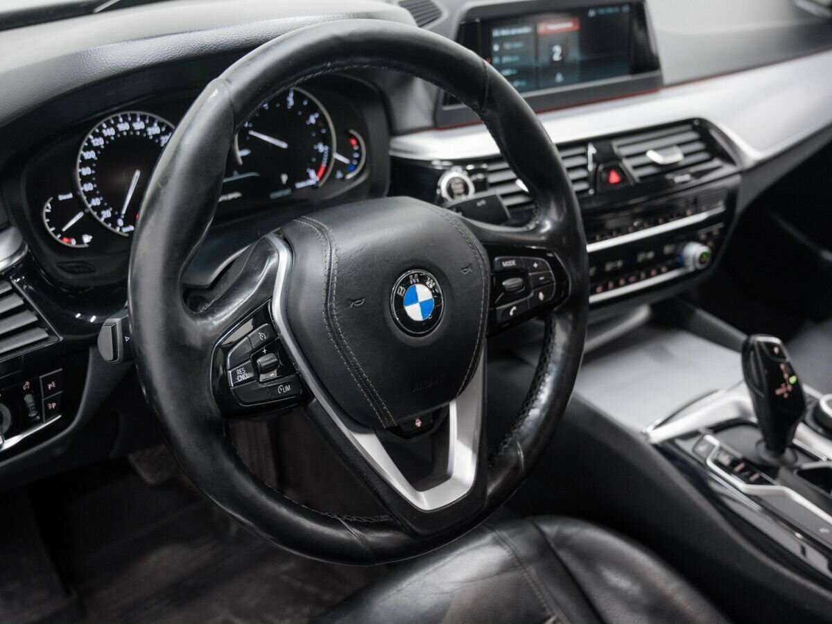 Купить BMW 5 серии с пробегом. Фото: #18