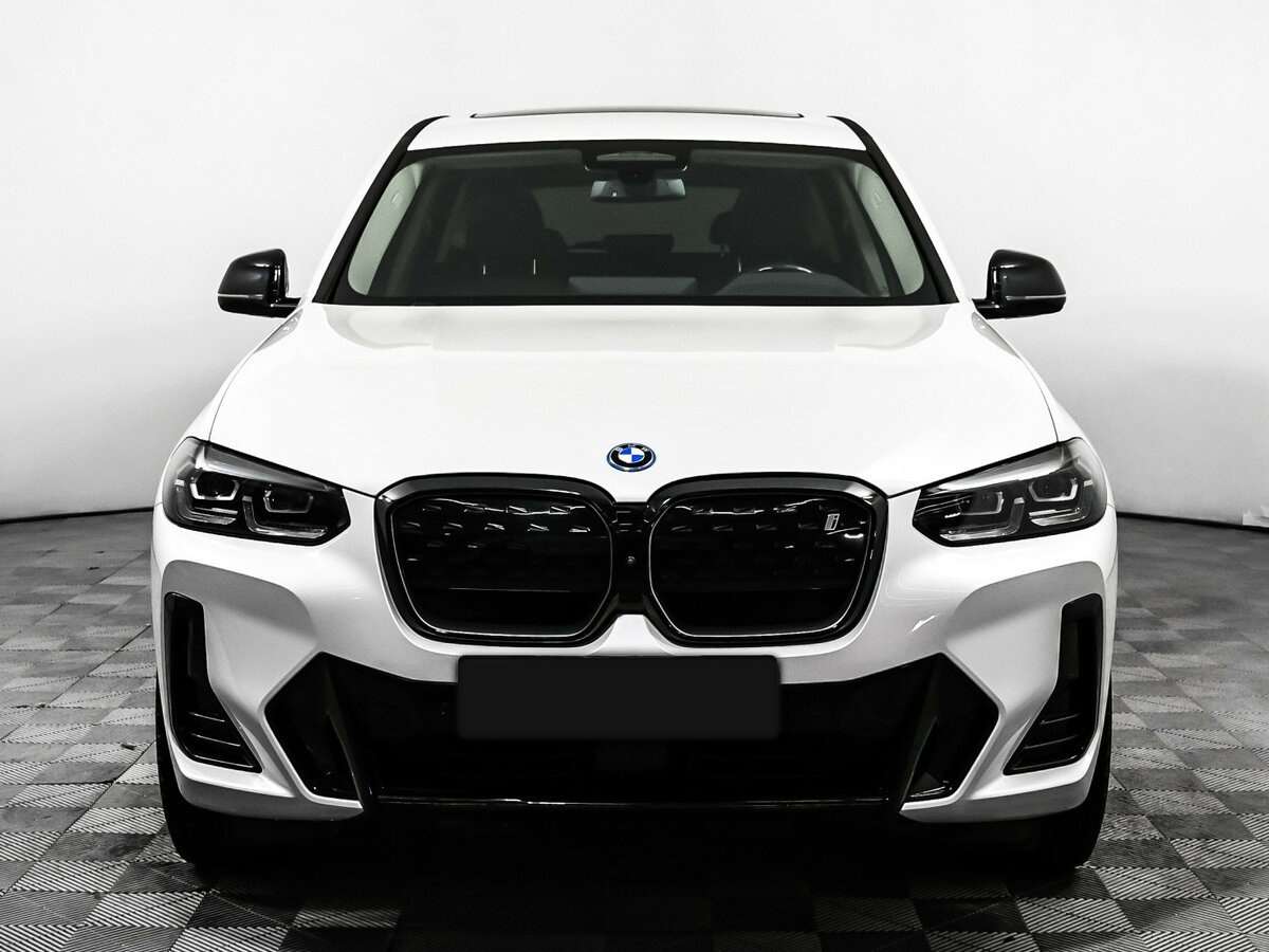 Купить BMW iX3 с пробегом. Фото: #1