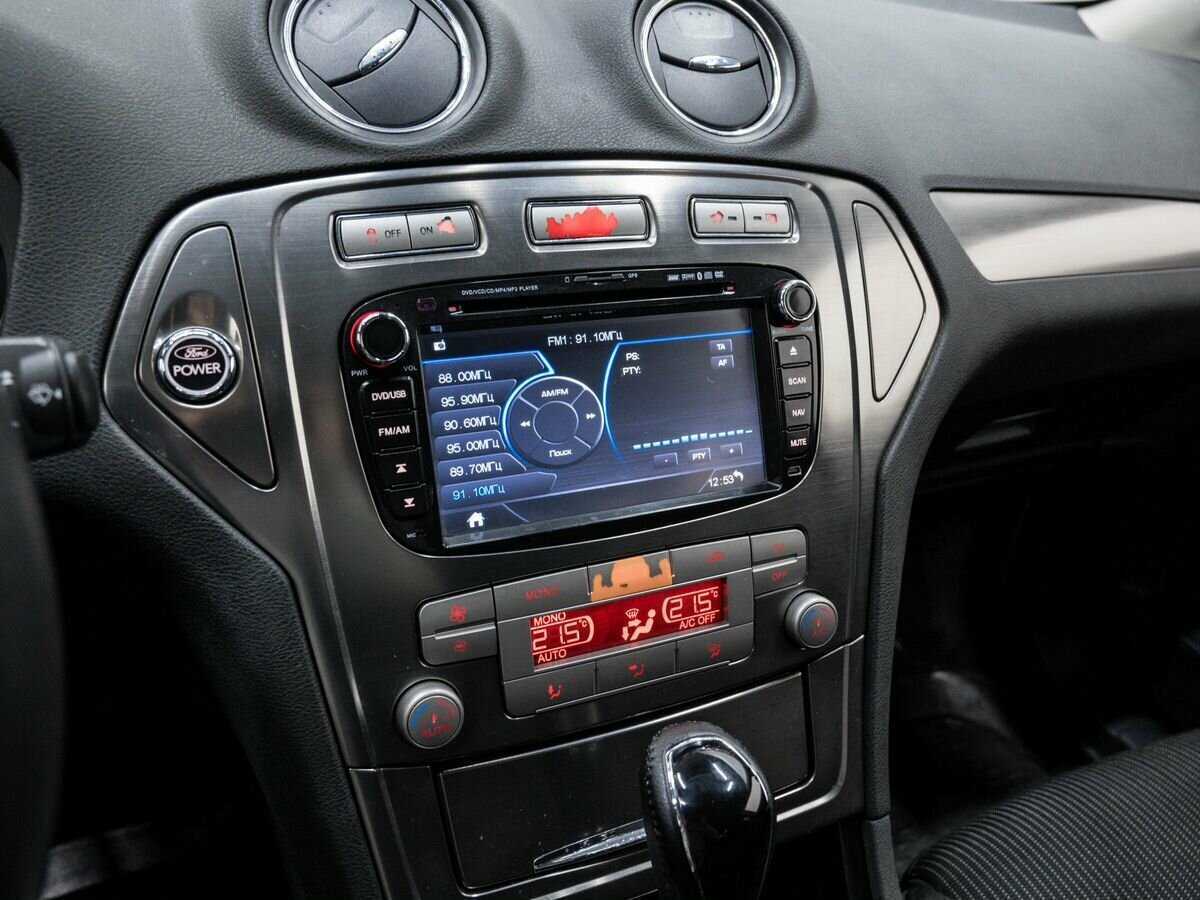 Купить Ford Mondeo с пробегом. Фото: #17