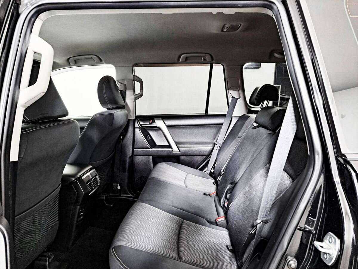 Купить Toyota Land Cruiser Prado с пробегом. Фото: #9