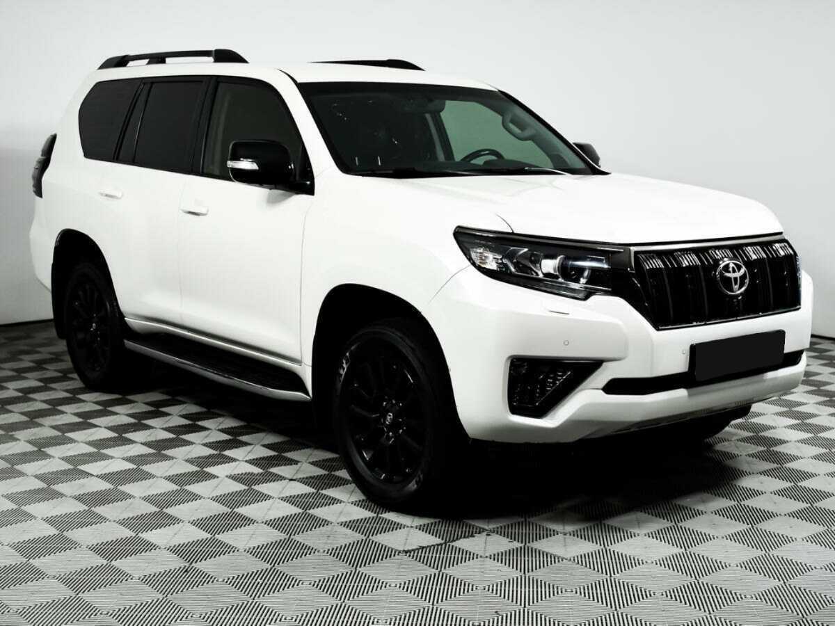 Купить Toyota Land Cruiser Prado с пробегом. Фото: #2
