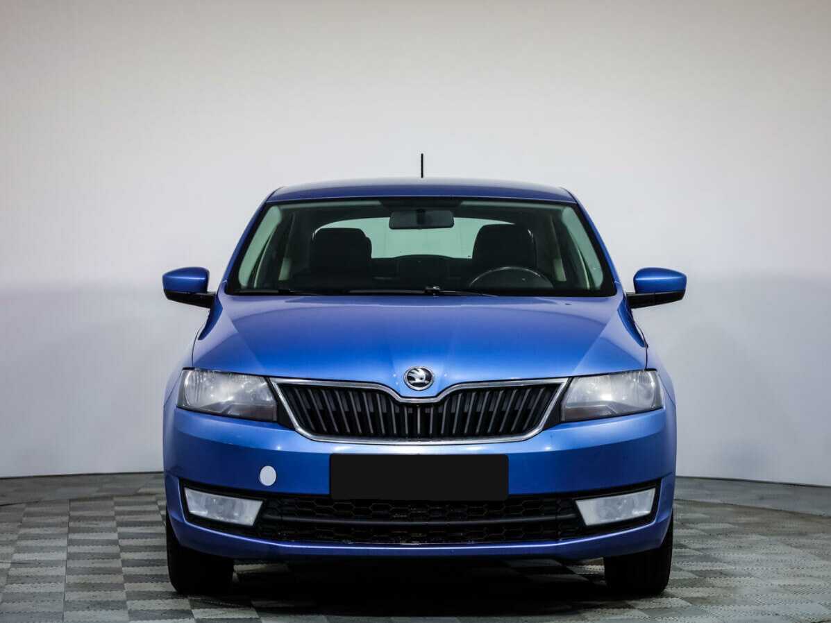 Купить Skoda Rapid с пробегом. Посмотреть фото