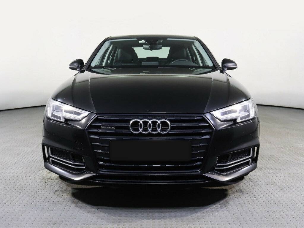 Купить Audi A4 с пробегом. Фото: #0