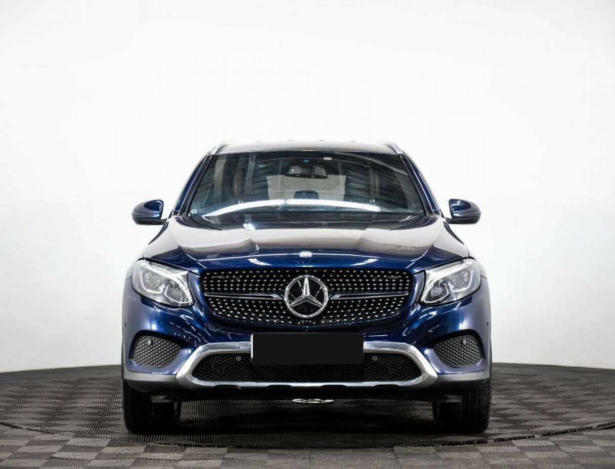 Купить Mercedes-Benz GLC с пробегом. Фото: #1