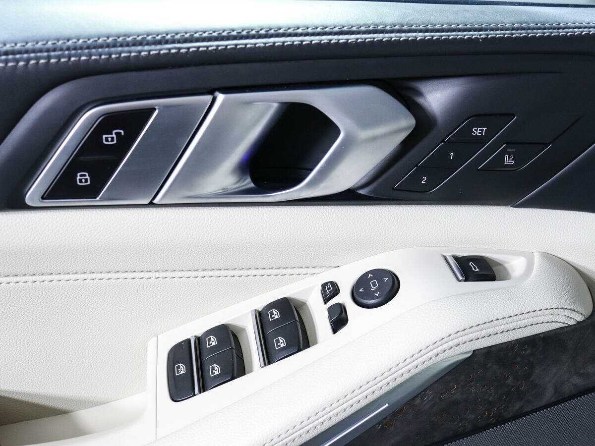 Купить BMW X5 с пробегом. Фото: #11