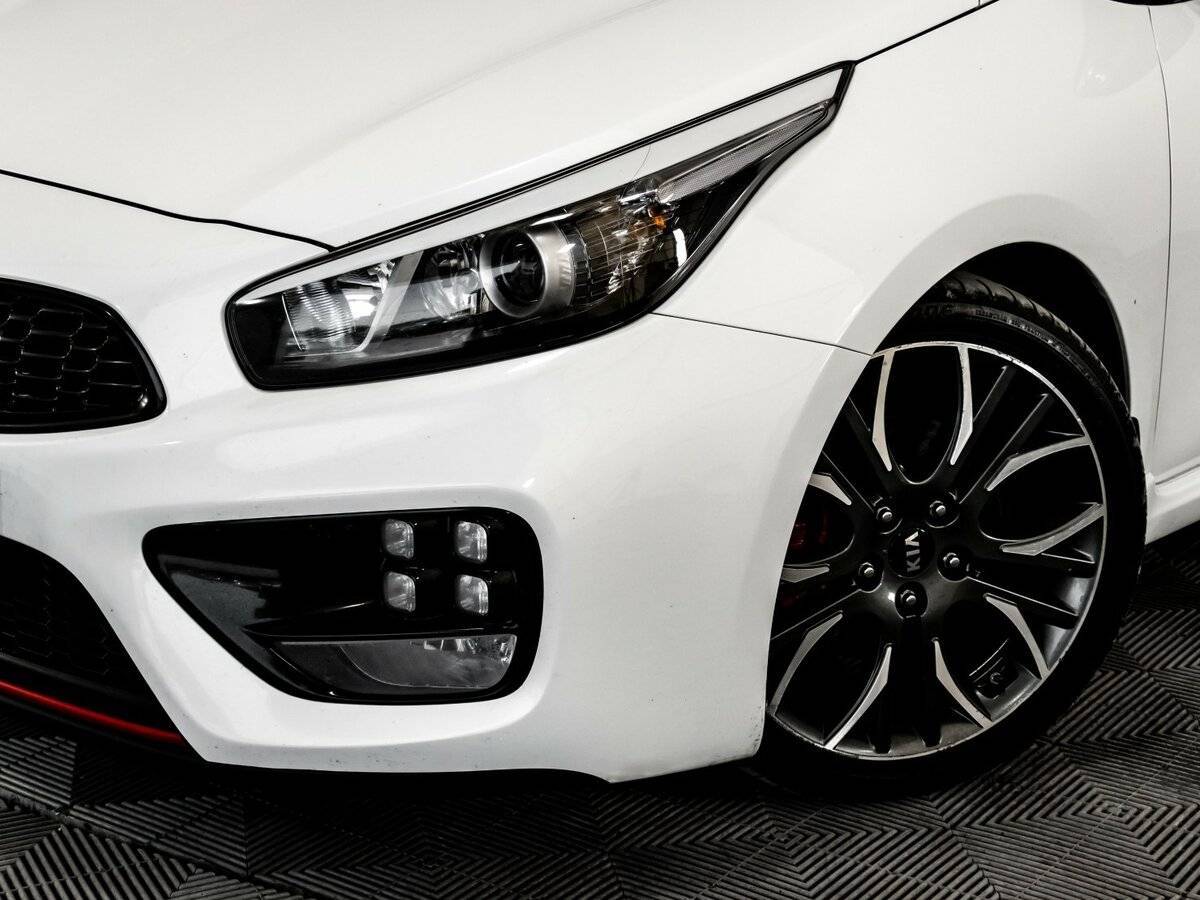 Купить Kia Ceed GT с пробегом. Фото: #1