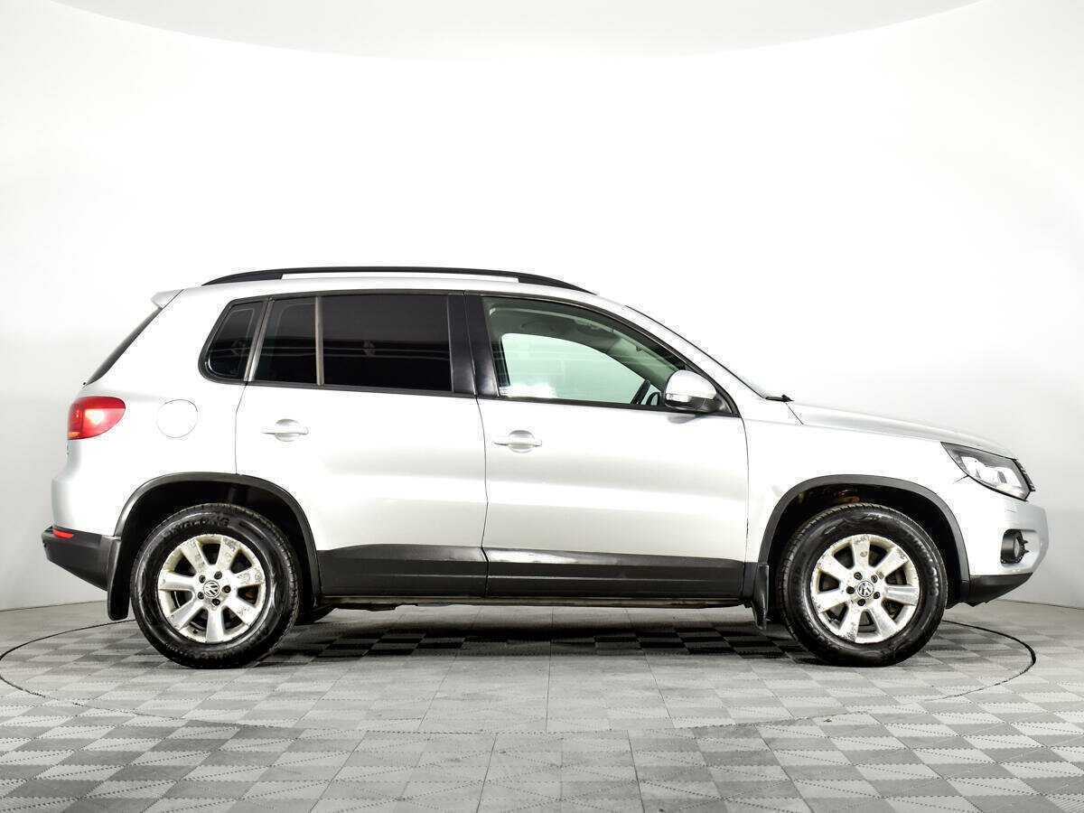Купить Volkswagen Tiguan с пробегом. Фото: #3