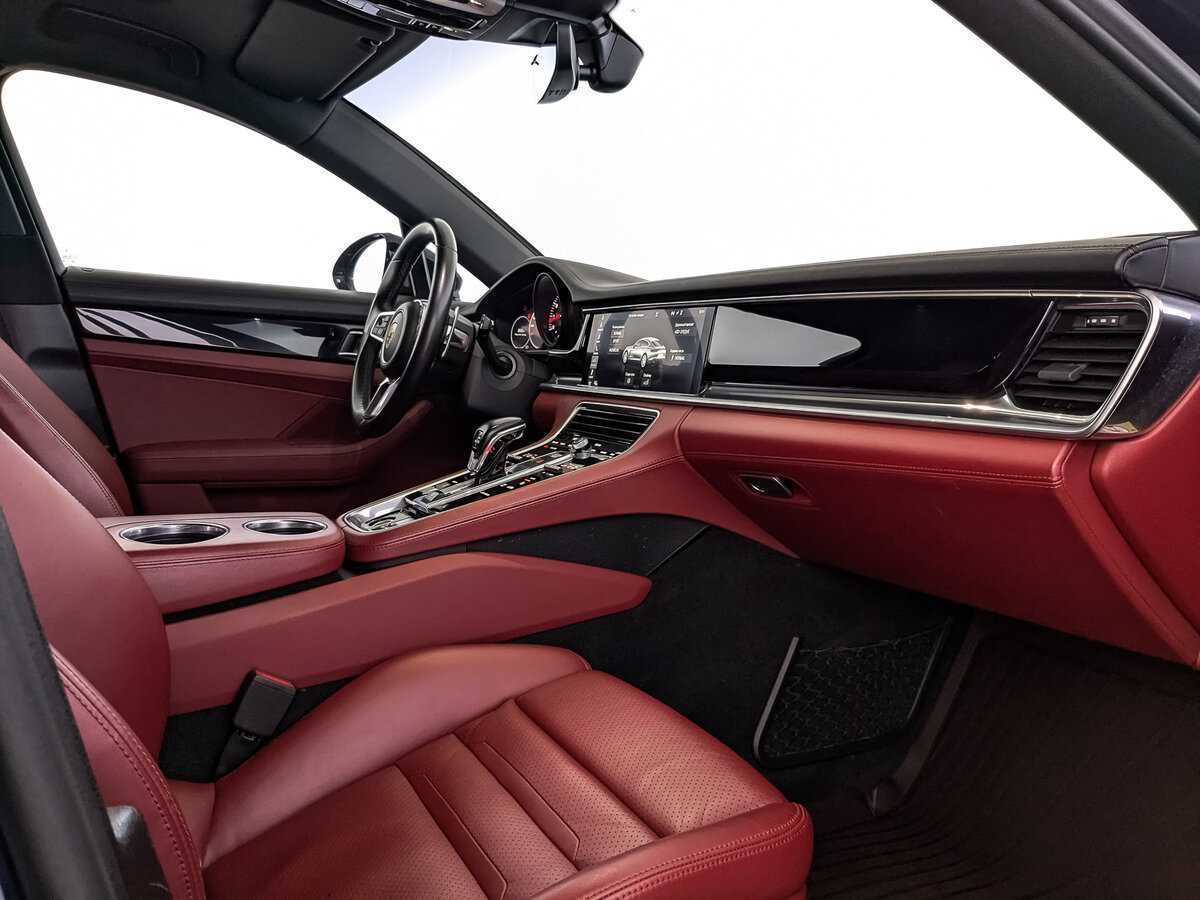 Купить Porsche Panamera с пробегом. Фото: #12