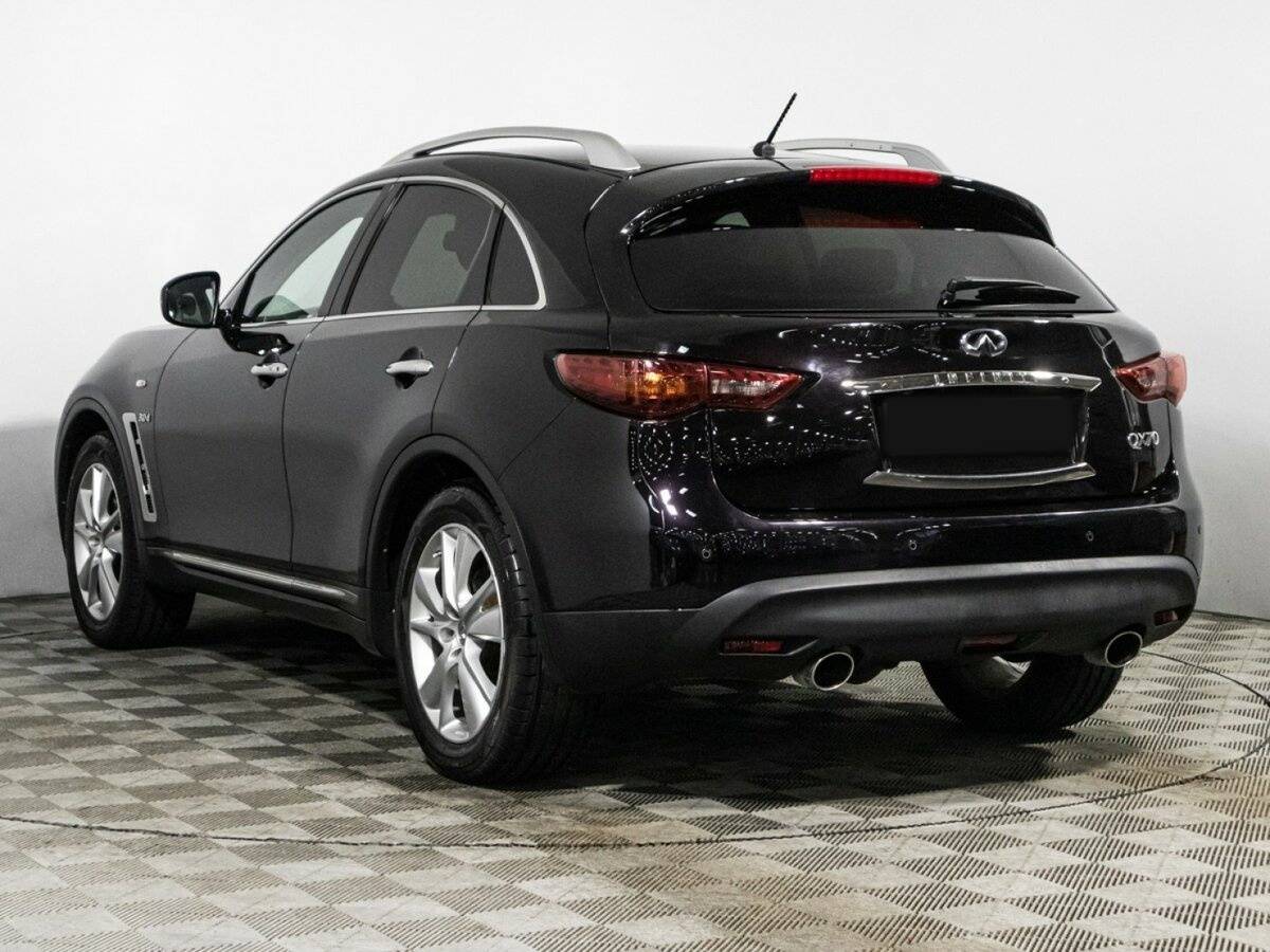 Купить Infiniti QX70 с пробегом. Фото: #6