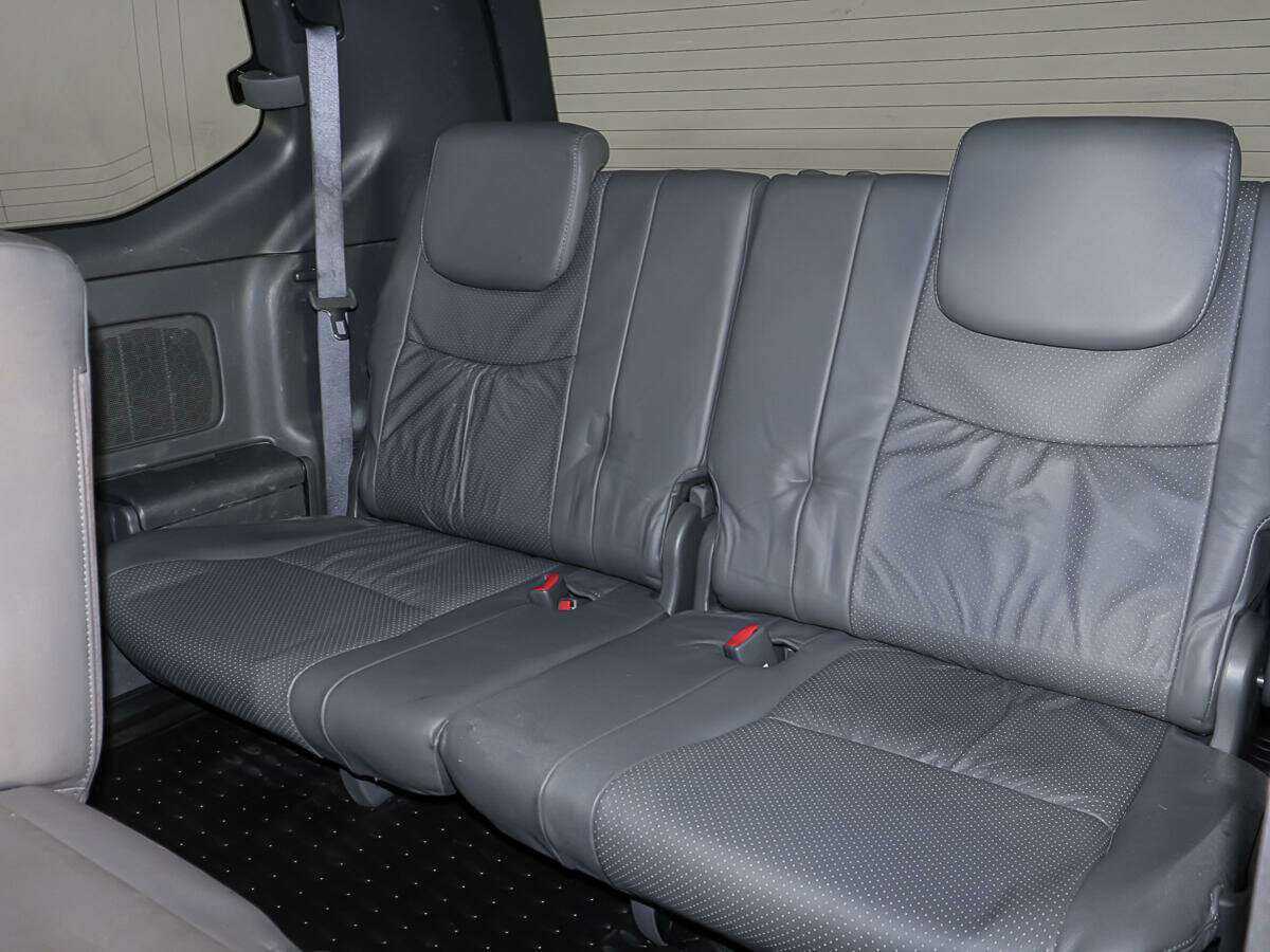 Купить Toyota Land Cruiser Prado с пробегом. Фото: #10
