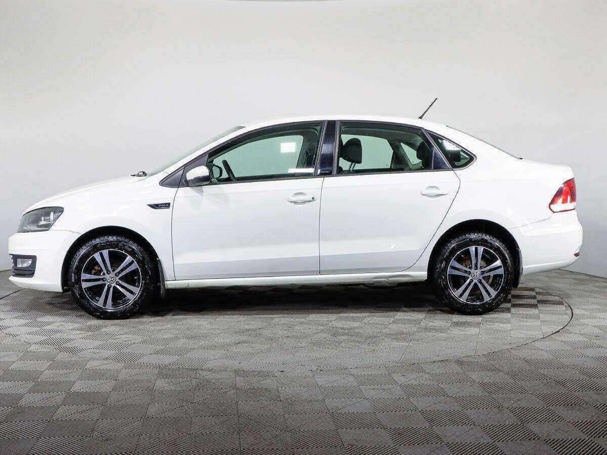 Купить Volkswagen Polo с пробегом. Фото: #7