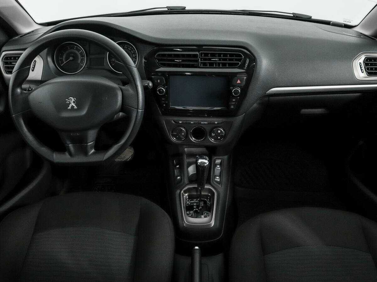 Купить Peugeot 301 с пробегом. Фото: #11