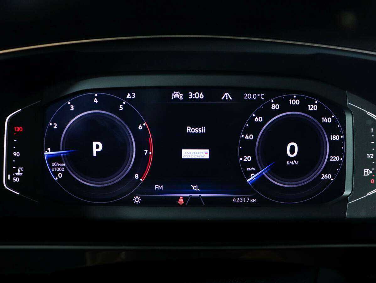 Купить Volkswagen Tiguan с пробегом. Фото: #10