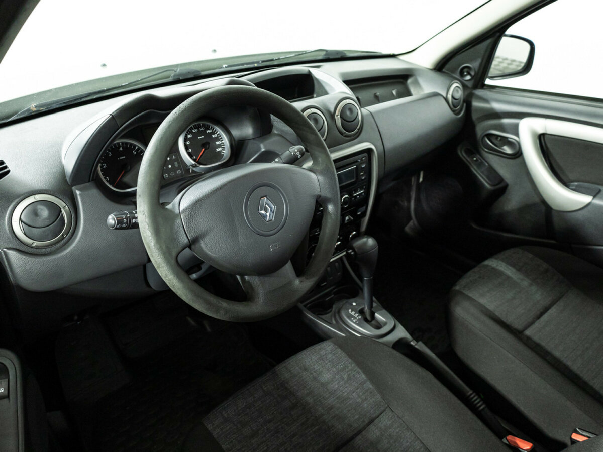 Купить Renault Duster с пробегом. Фото: #10