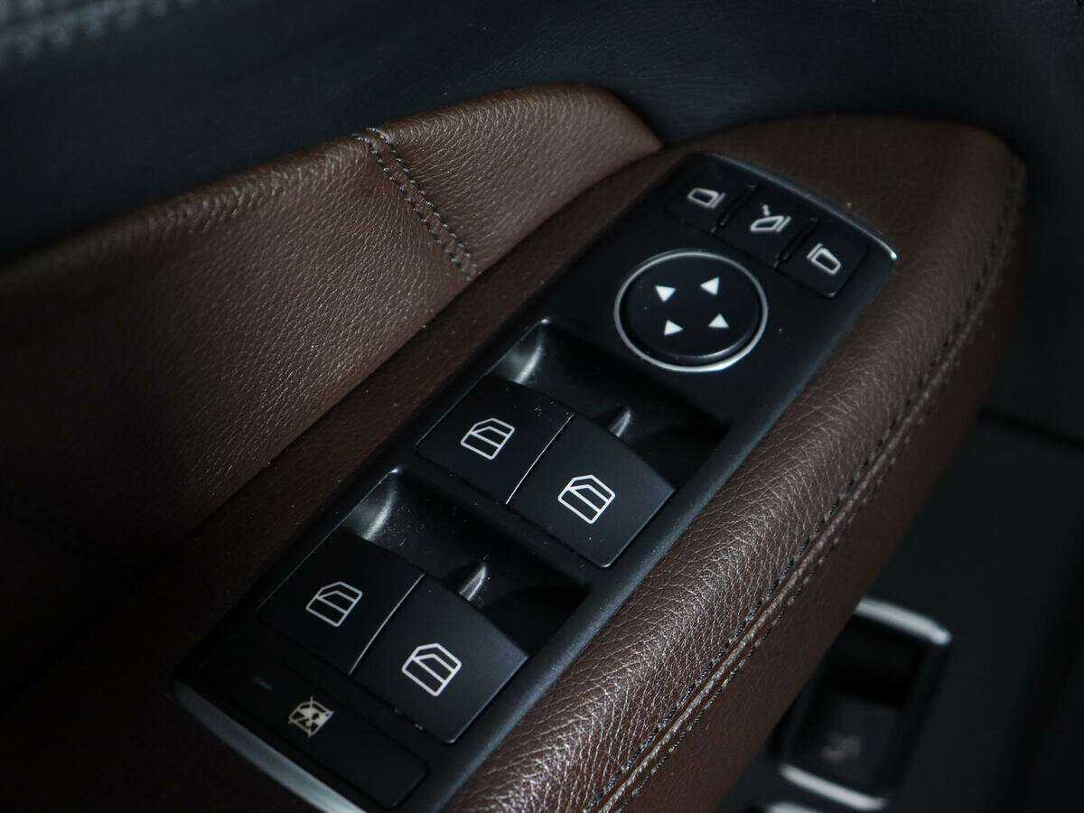 Купить Mercedes-Benz GL-Класс с пробегом. Фото: #20