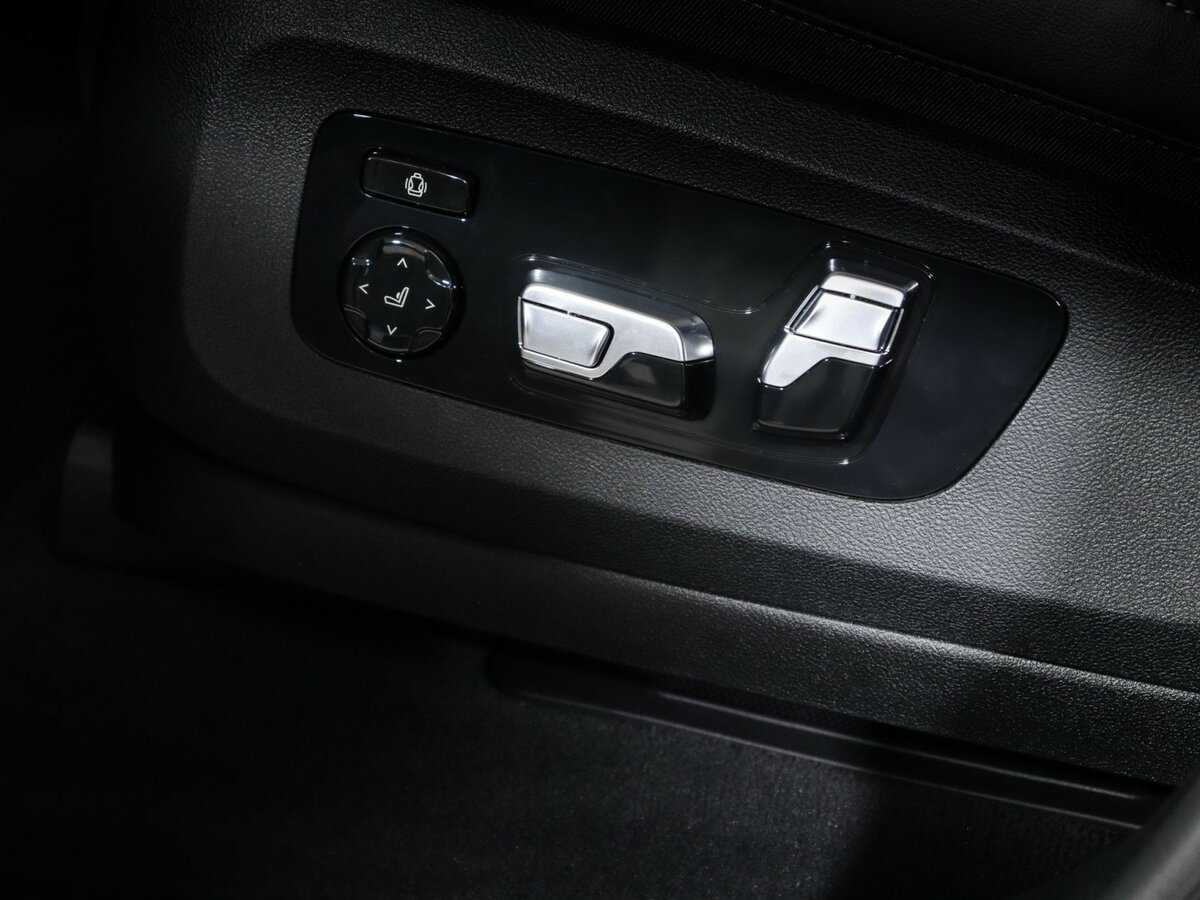 Купить BMW X7 с пробегом. Фото: #25