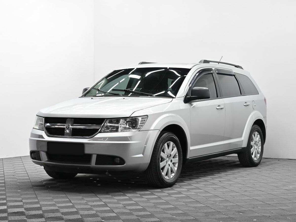 Купить Dodge Journey с пробегом. Посмотреть фото