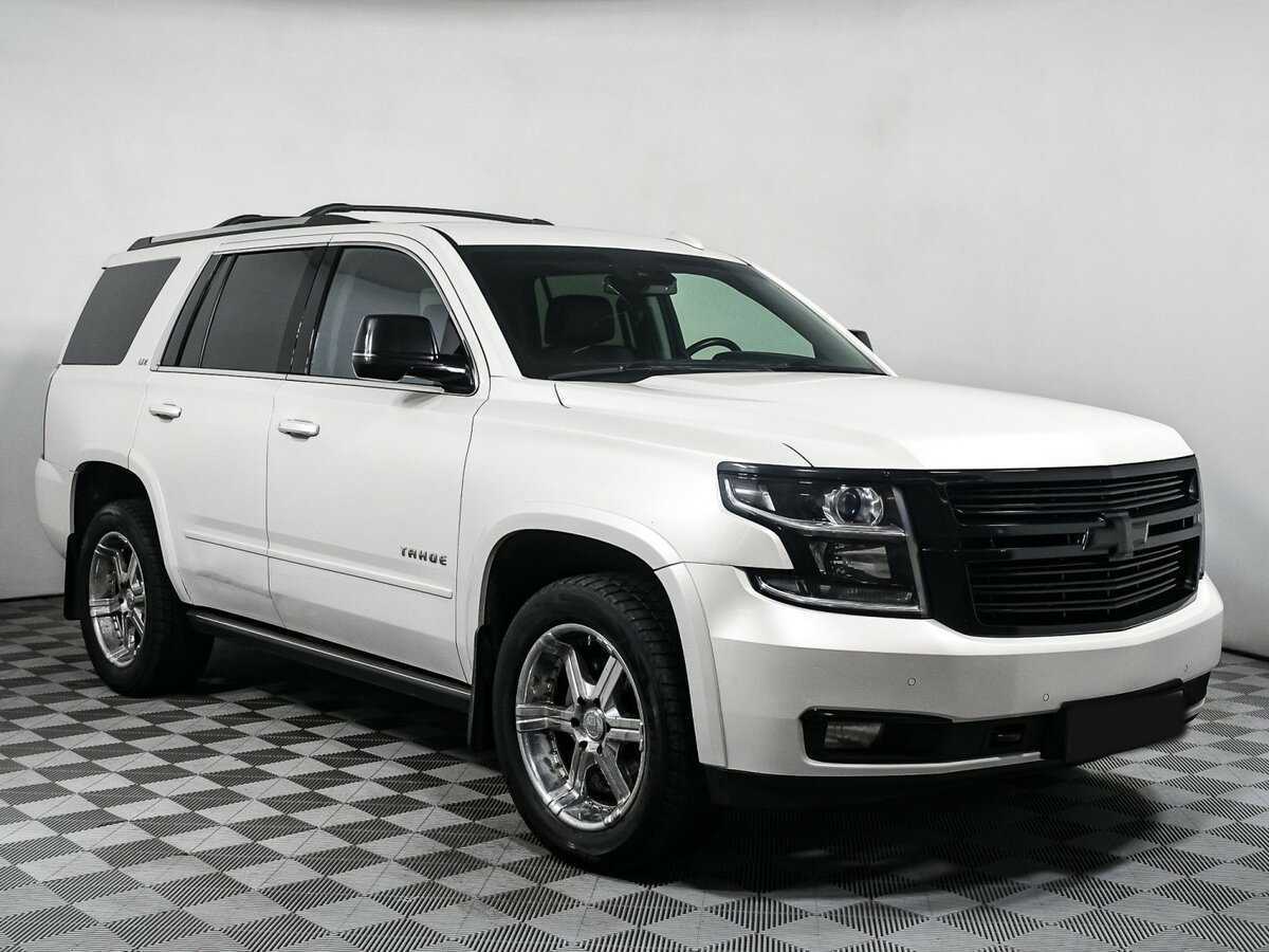 Купить Chevrolet Tahoe с пробегом. Фото: #2