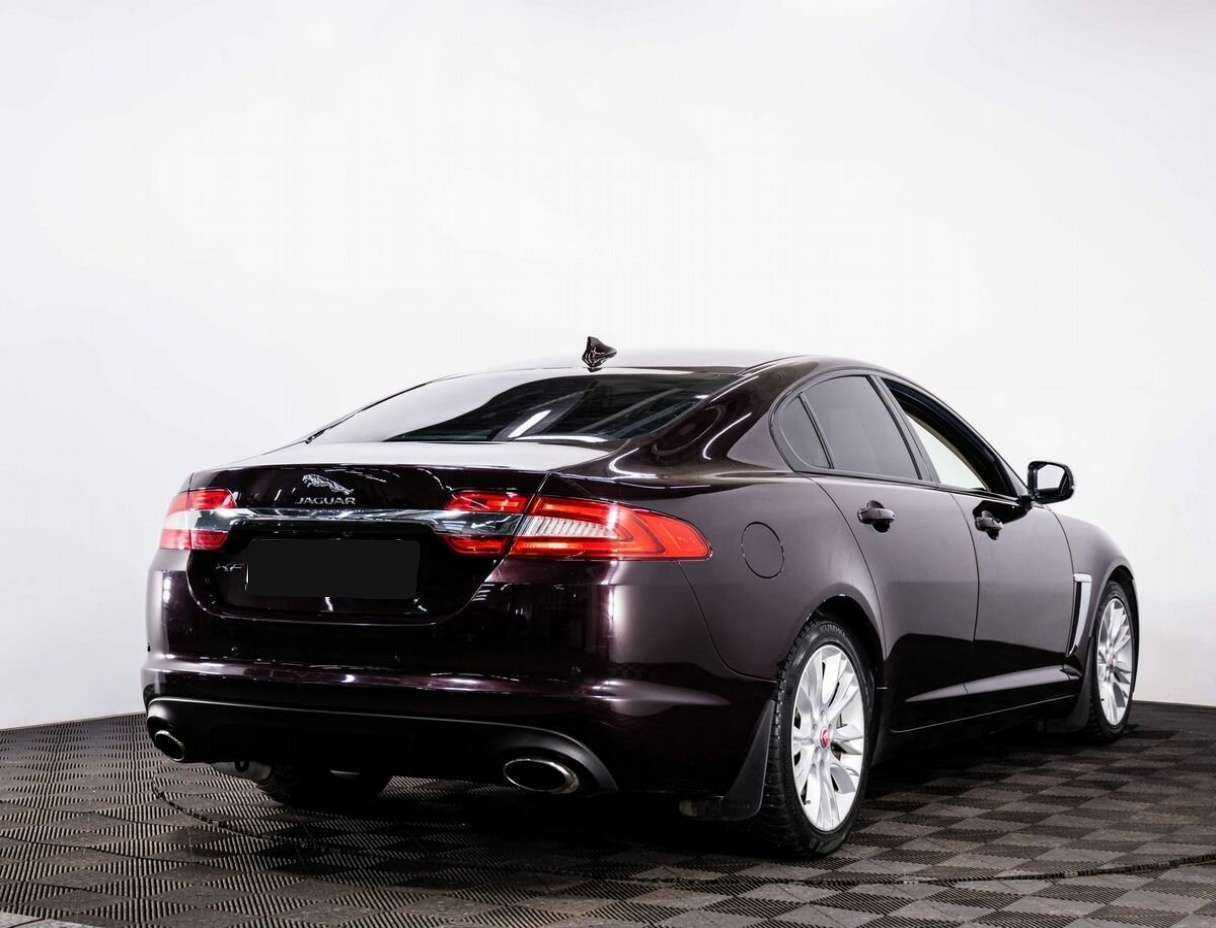 Купить Jaguar XF с пробегом. Фото: #5