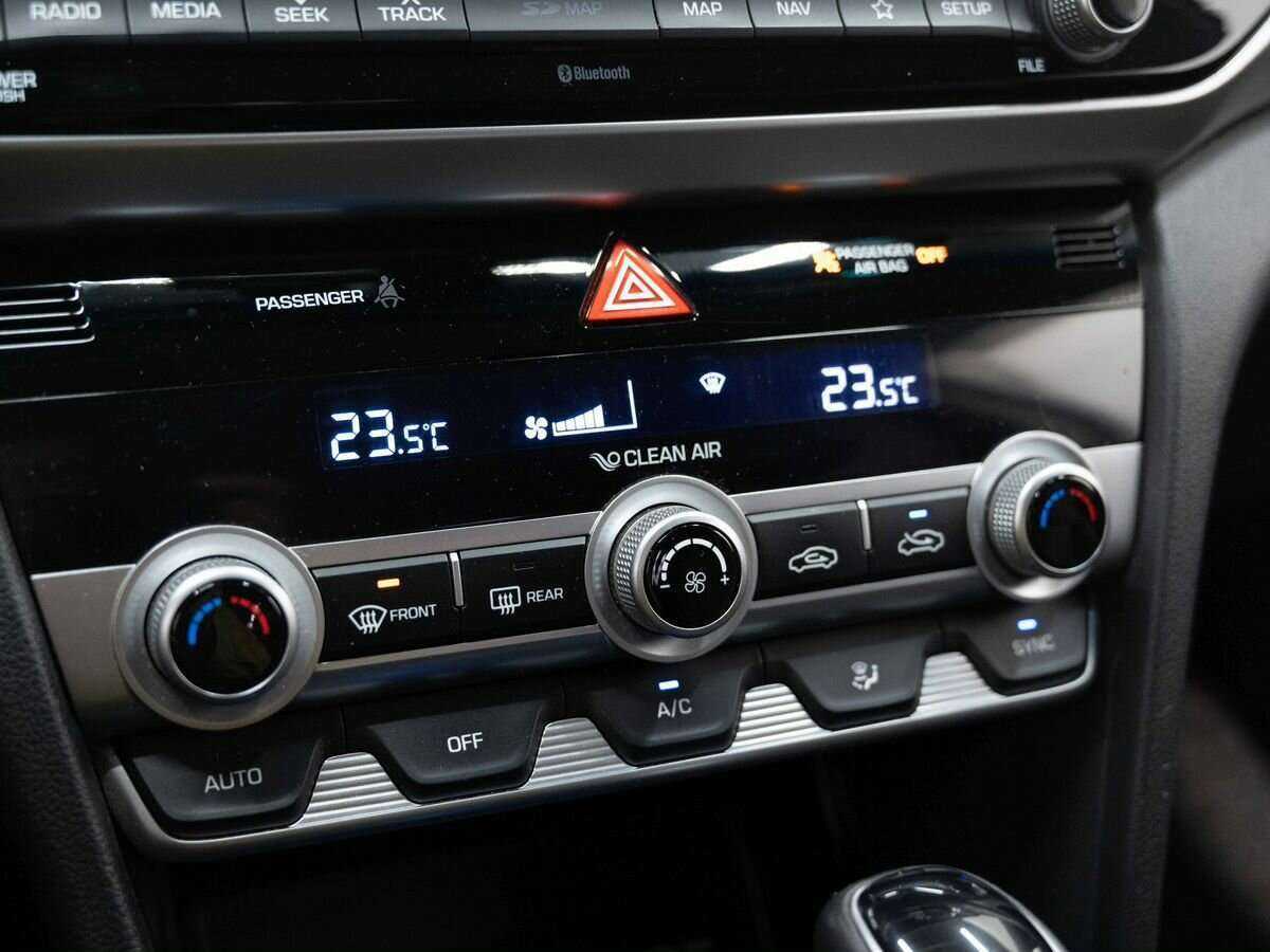 Купить Hyundai Avante с пробегом. Фото: #19