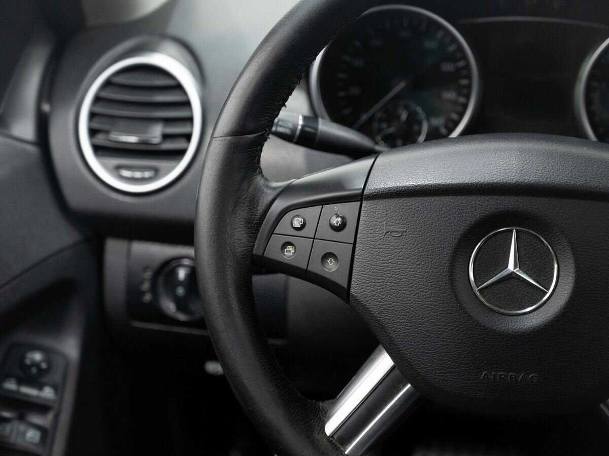 Купить Mercedes-Benz M-Класс с пробегом. Фото: #15