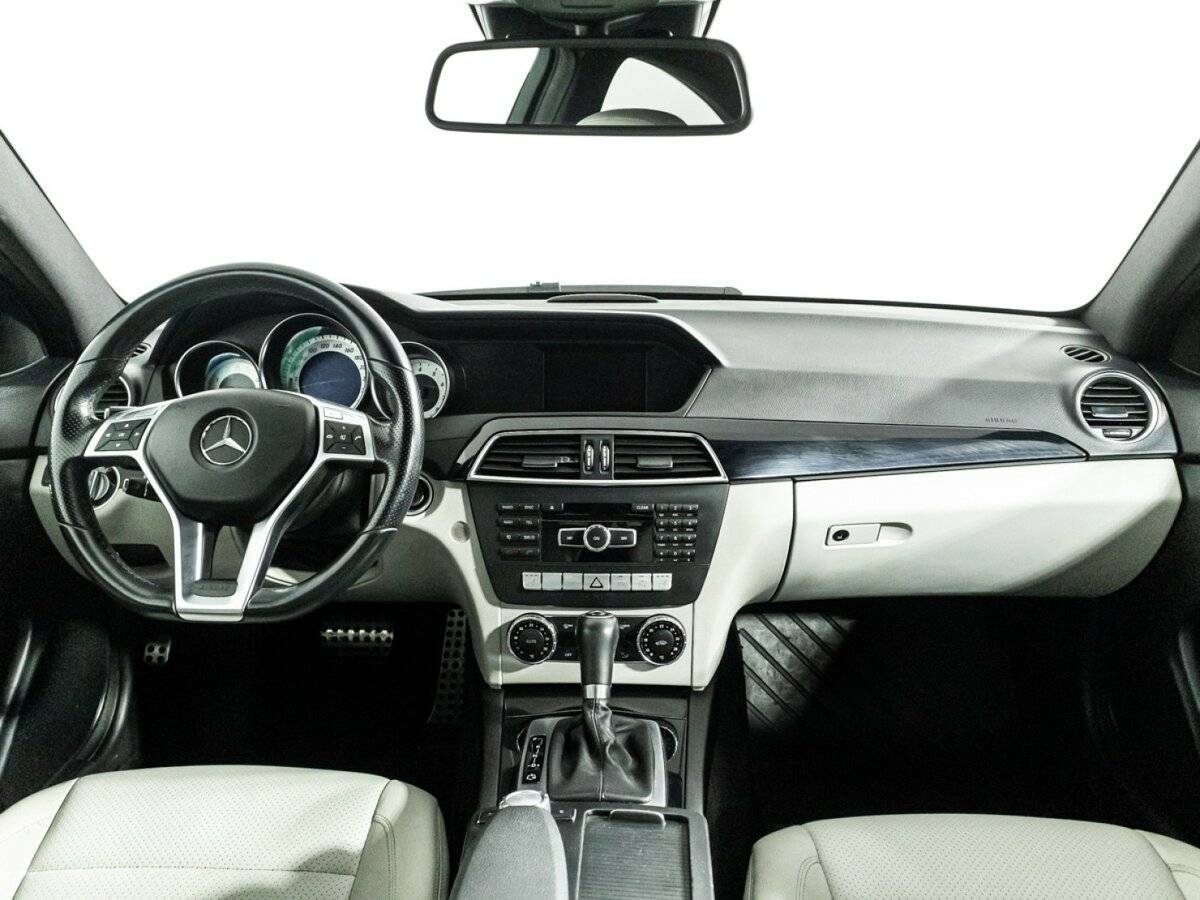 Купить Mercedes-Benz C-Класс с пробегом. Фото: #12