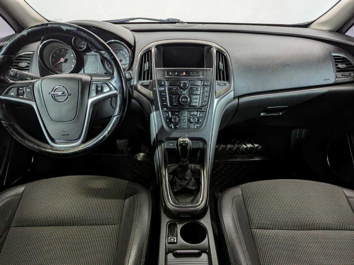 Купить Opel Astra с пробегом. Фото: #8