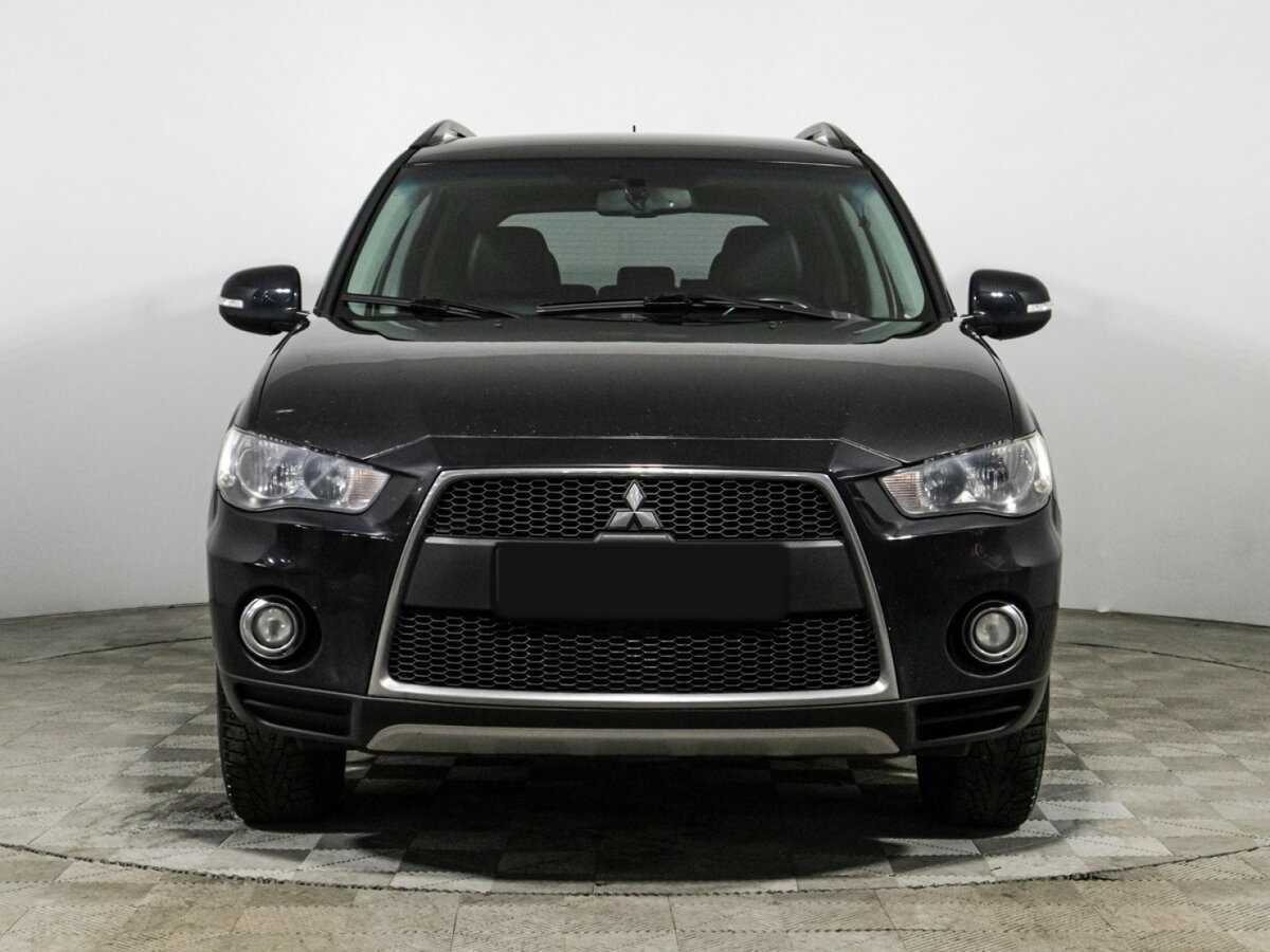 Купить Mitsubishi Outlander с пробегом. Фото: #1
