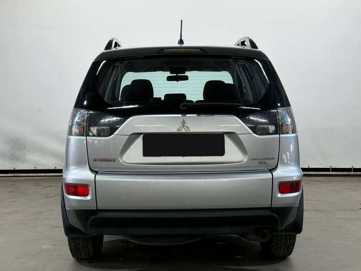 Купить Mitsubishi Outlander с пробегом. Фото: #5