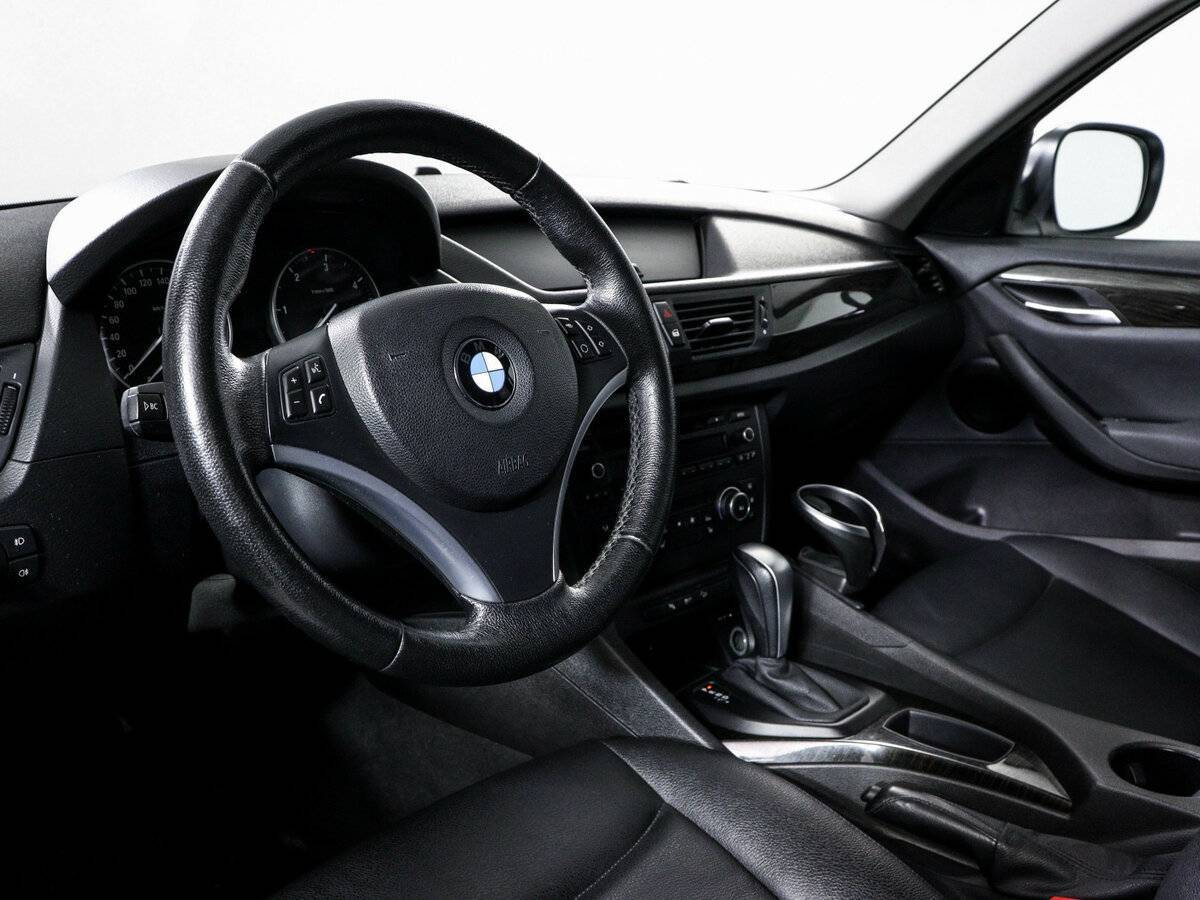 Купить BMW X1 с пробегом. Фото: #13