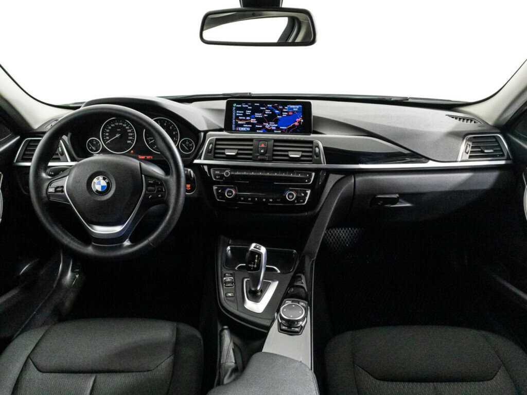 Купить BMW 3 серии с пробегом. Фото: #12