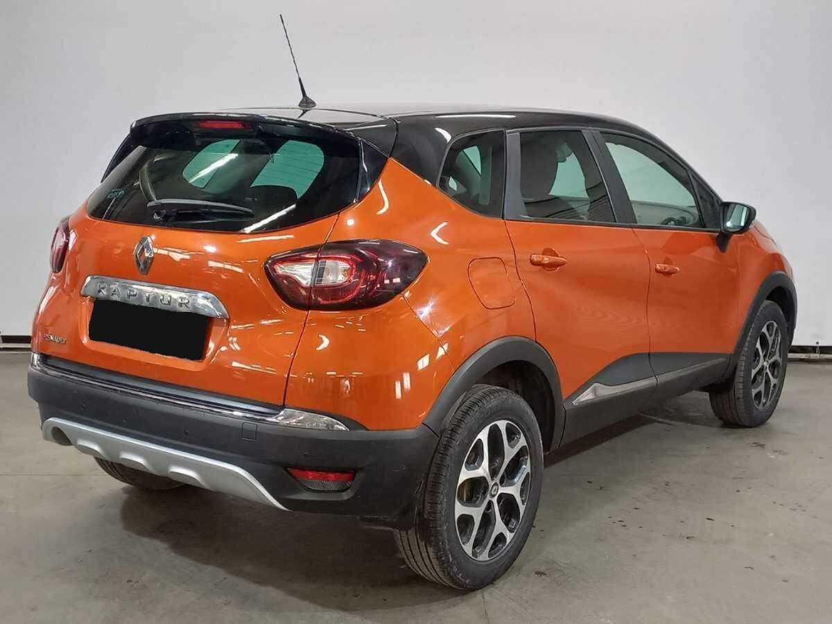 Купить Renault Kaptur с пробегом. Фото: #4