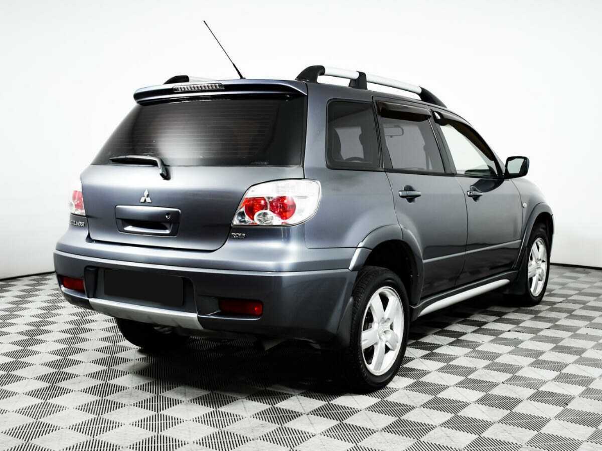 Купить Mitsubishi Outlander с пробегом. Фото: #3