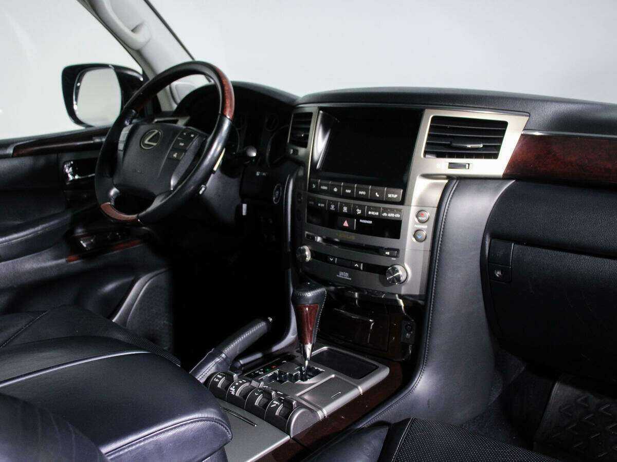 Купить Lexus LX с пробегом. Фото: #5