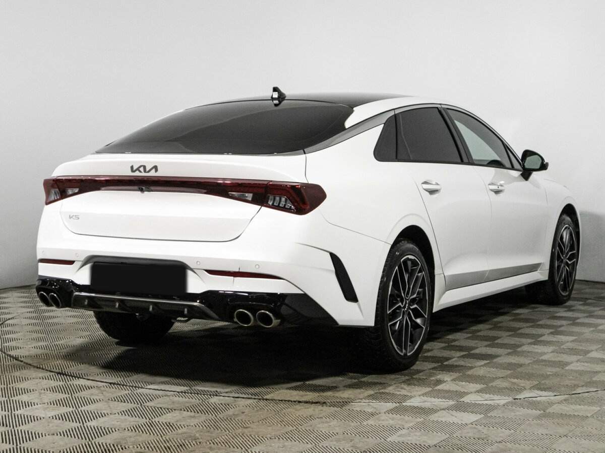 Купить Kia K5 с пробегом. Фото: #4