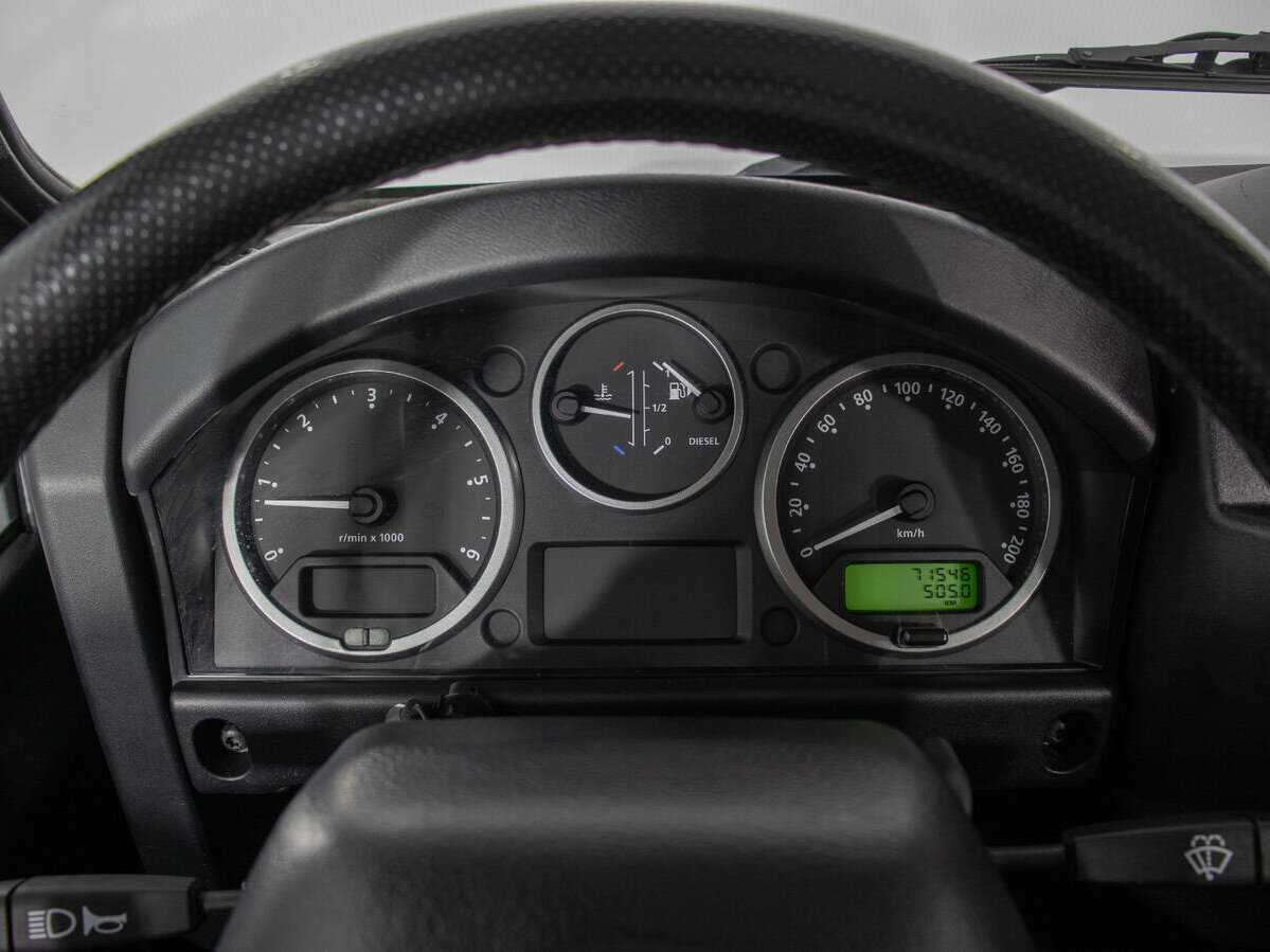 Купить Land Rover Defender с пробегом. Фото: #14