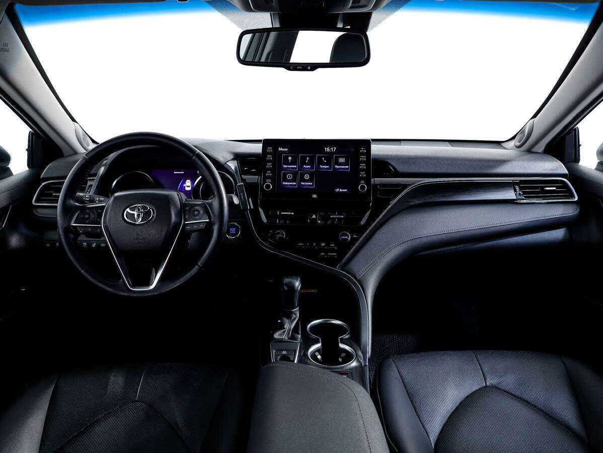 Купить Toyota Camry с пробегом. Фото: #8