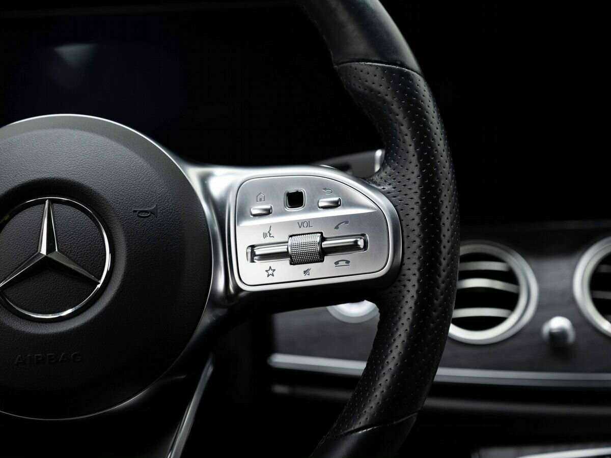 Купить Mercedes-Benz E-Класс с пробегом. Фото: #15
