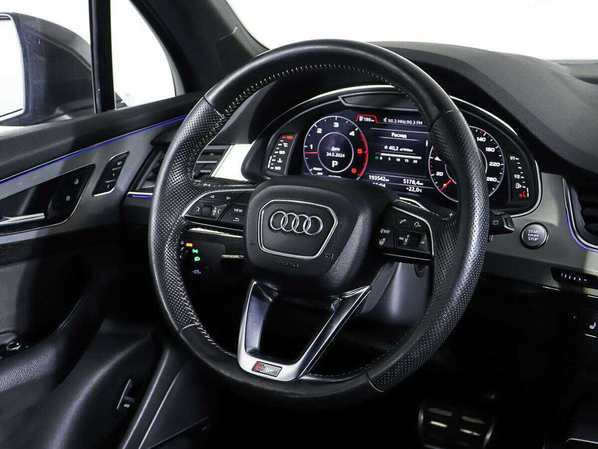 Купить Audi Q7 с пробегом. Фото: #16