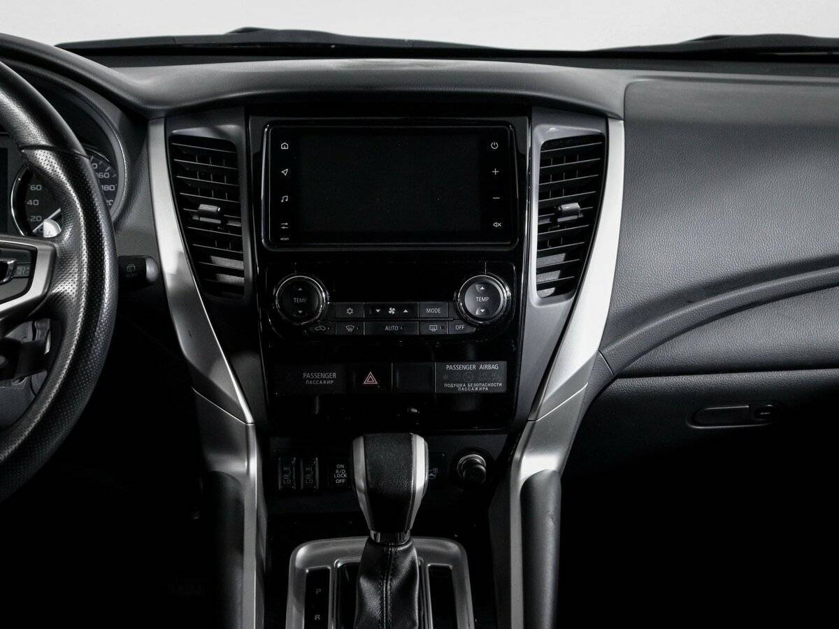 Купить Mitsubishi Pajero Sport с пробегом. Фото: #10