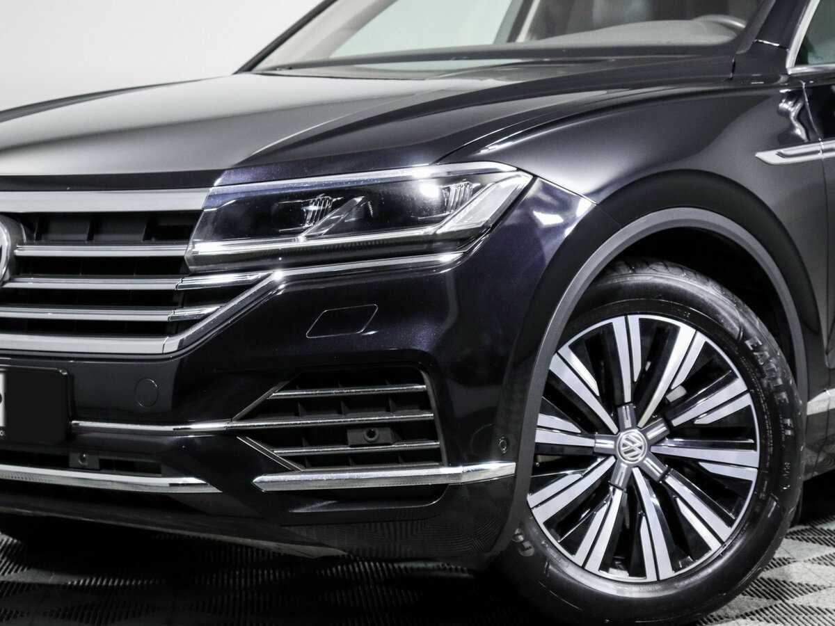 Купить Volkswagen Touareg с пробегом. Фото: #13