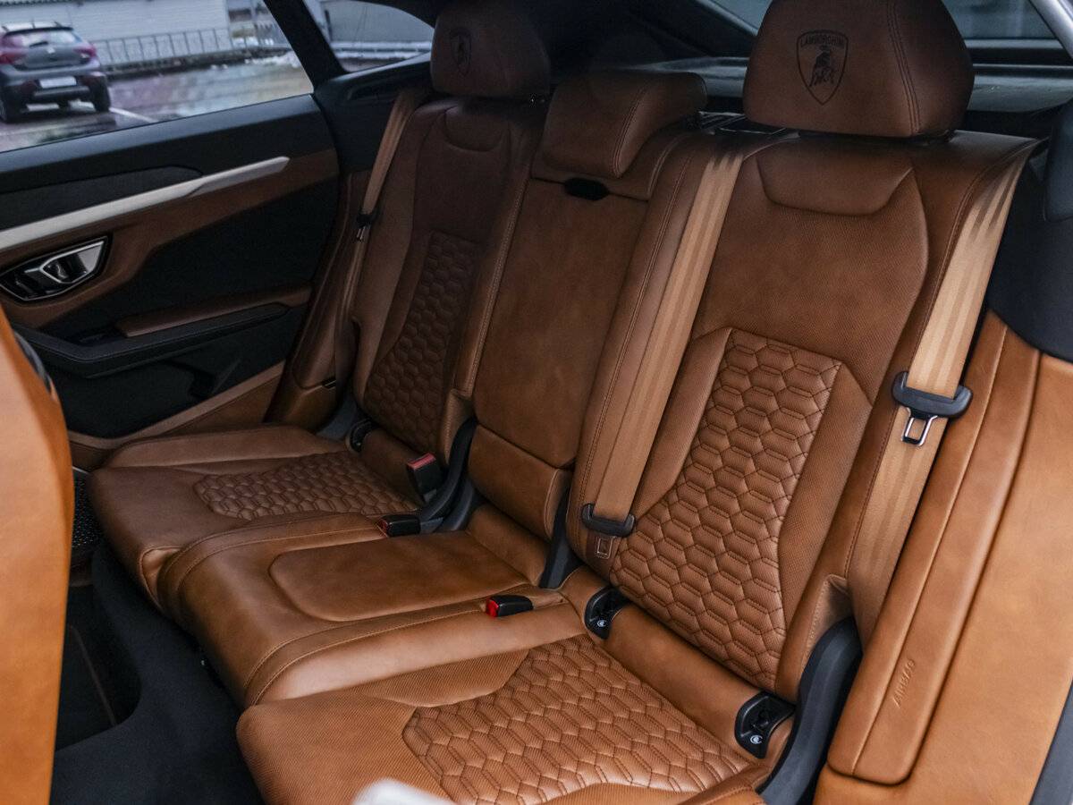 Купить Lamborghini Urus с пробегом. Фото: #20