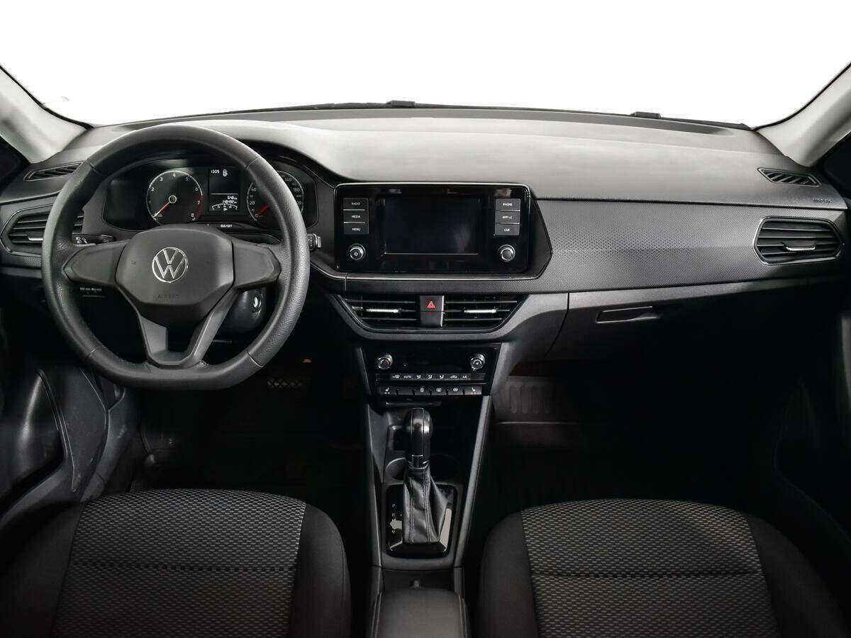 Купить Volkswagen Polo с пробегом. Фото: #11