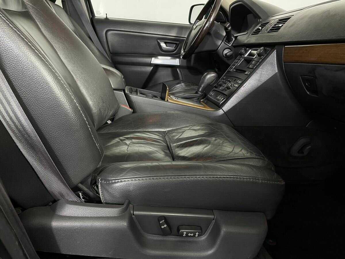 Купить Volvo XC90 с пробегом. Фото: #12