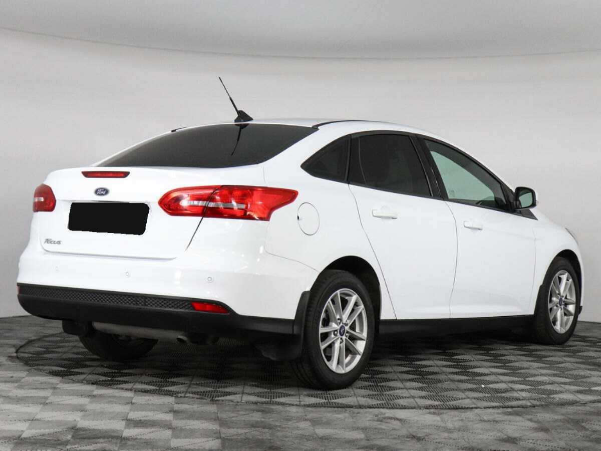 Купить Ford Focus с пробегом. Фото: #4