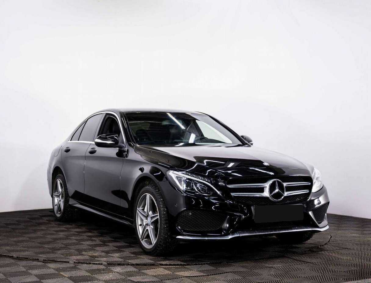 Купить Mercedes-Benz C-Класс с пробегом. Фото: #2