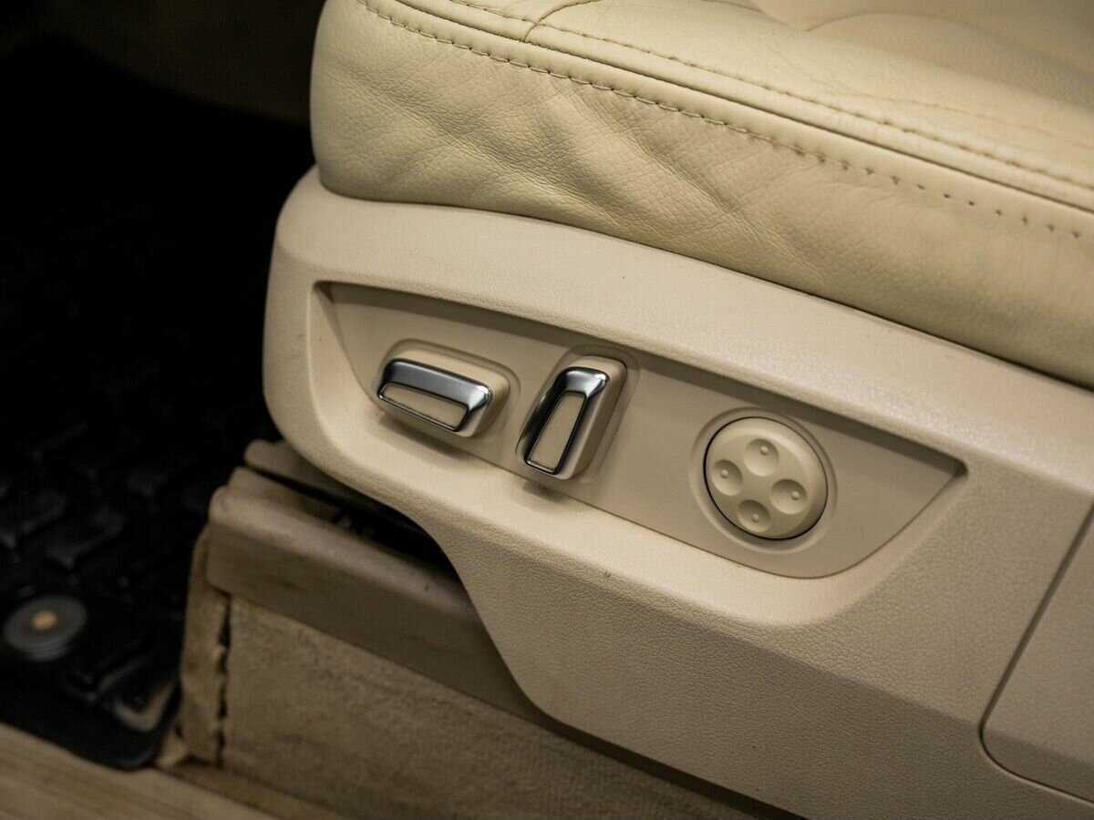 Купить Audi Q7 с пробегом. Фото: #15