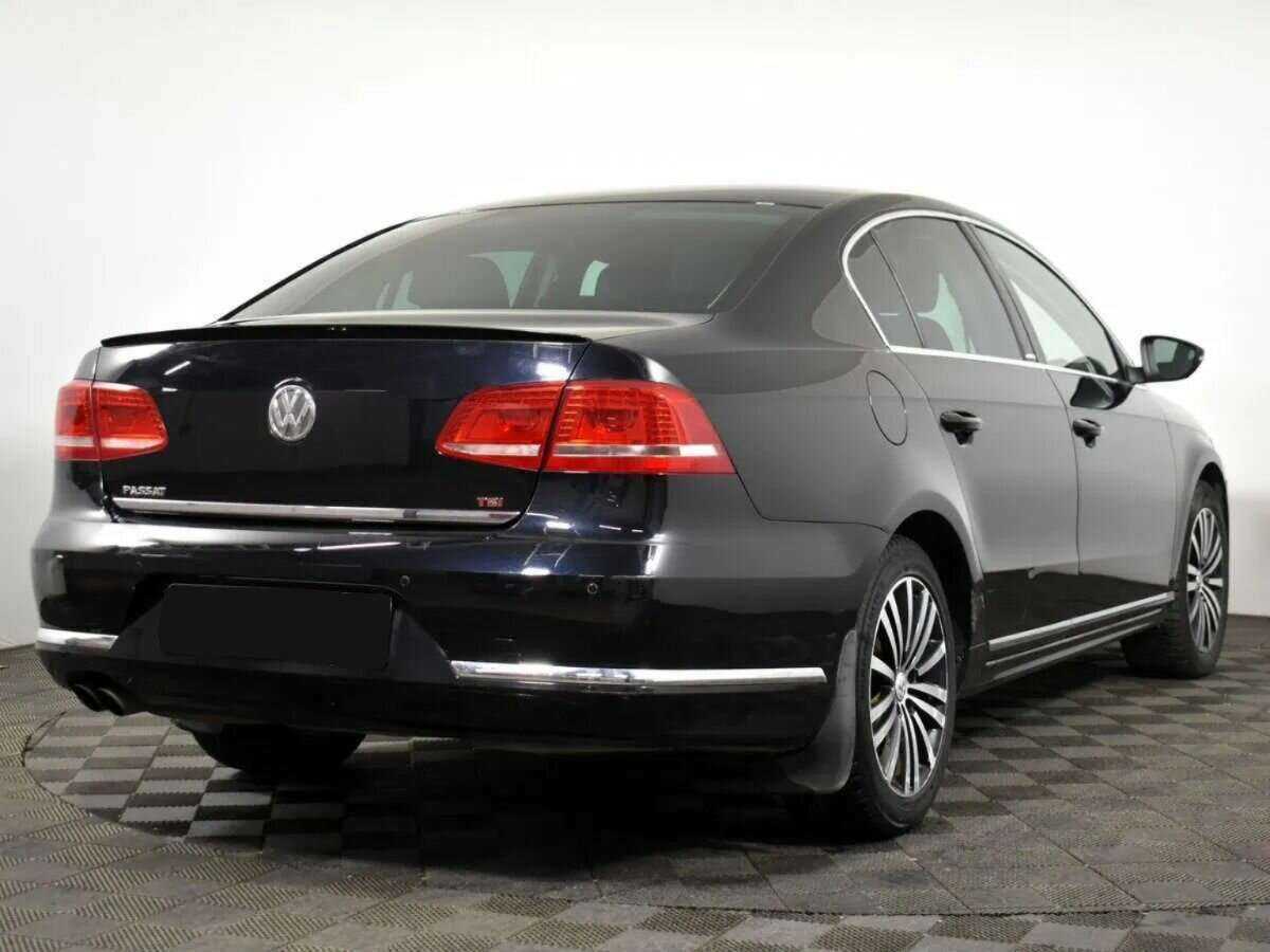 Купить Volkswagen Passat с пробегом. Фото: #2